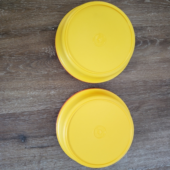 Vintage Tupperware Seal N Serve Travel Plate & Bowl Yellow Orange set of 2 - Picture 5 of 8